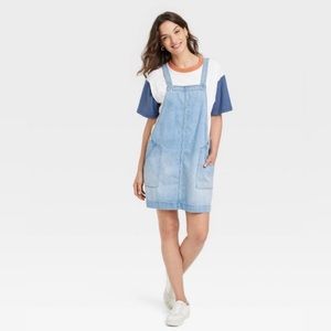 Universal Thread Women’s Denim Overall Dress - Light Wash